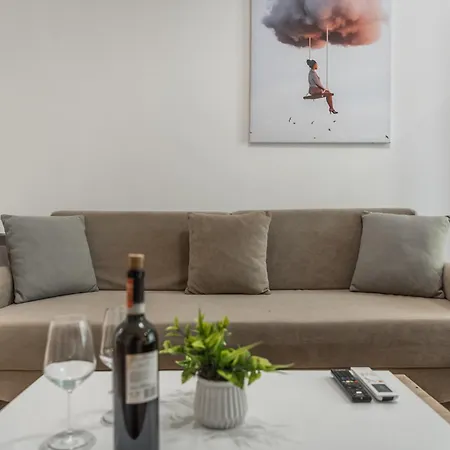 Cozy City Center 100mbs Apartamento *
