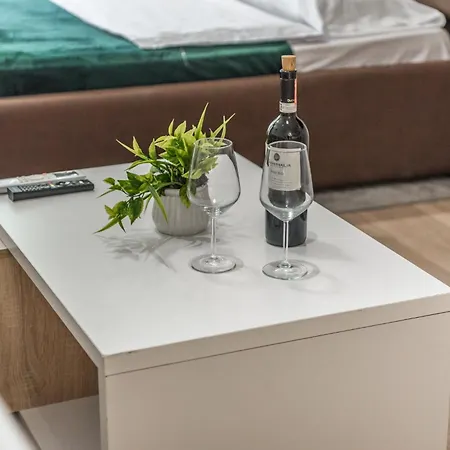 Cozy City Center 100mbs